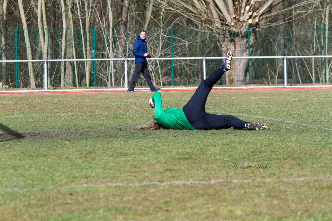 Bild 189 - B-Juniorinnen VfL Oldesloe - Krummesser SV _ Ergebnis: 4:0